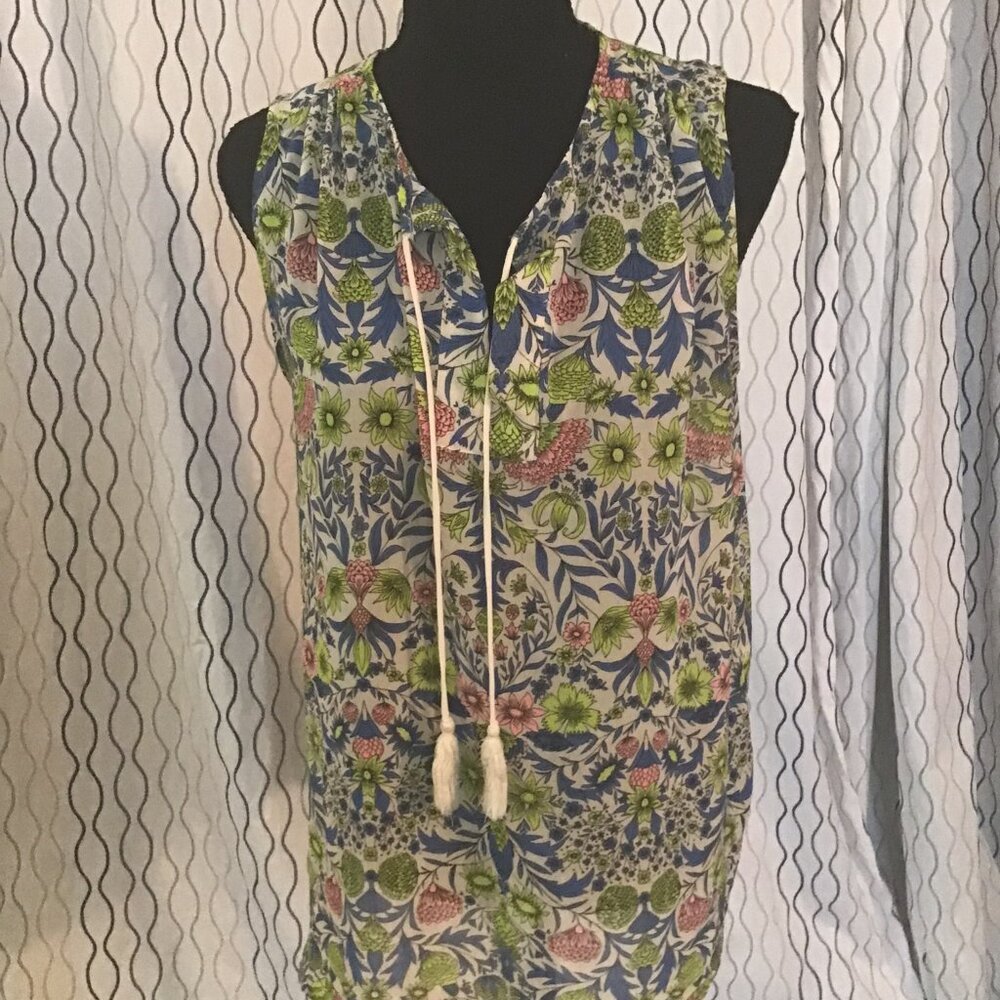 Lovely Floral H&M Conscious sleeveless top